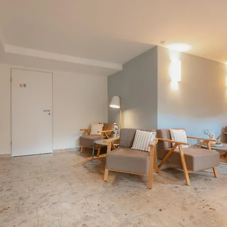 Apartment Haus Bielefeld 32 *